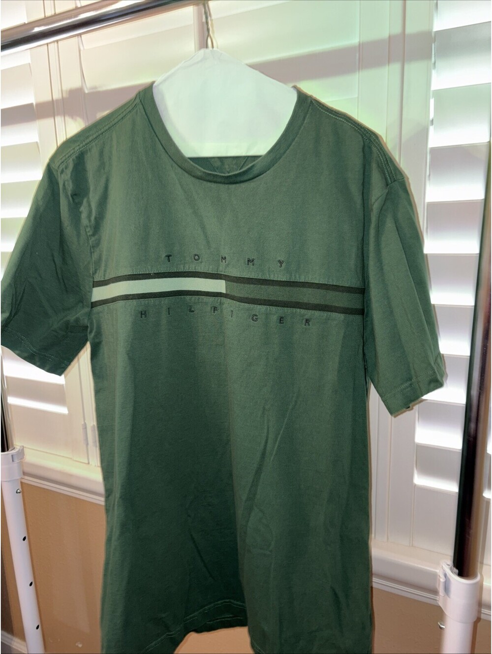 TOMMY HILFIGER Mens Graphic T-Shirt Top X-Large Green Cotton